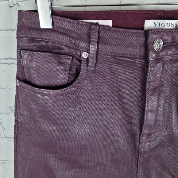 VIGOSS | Stevie straight crop coated burgundy stretch denim jeans - Picture 3 of 11